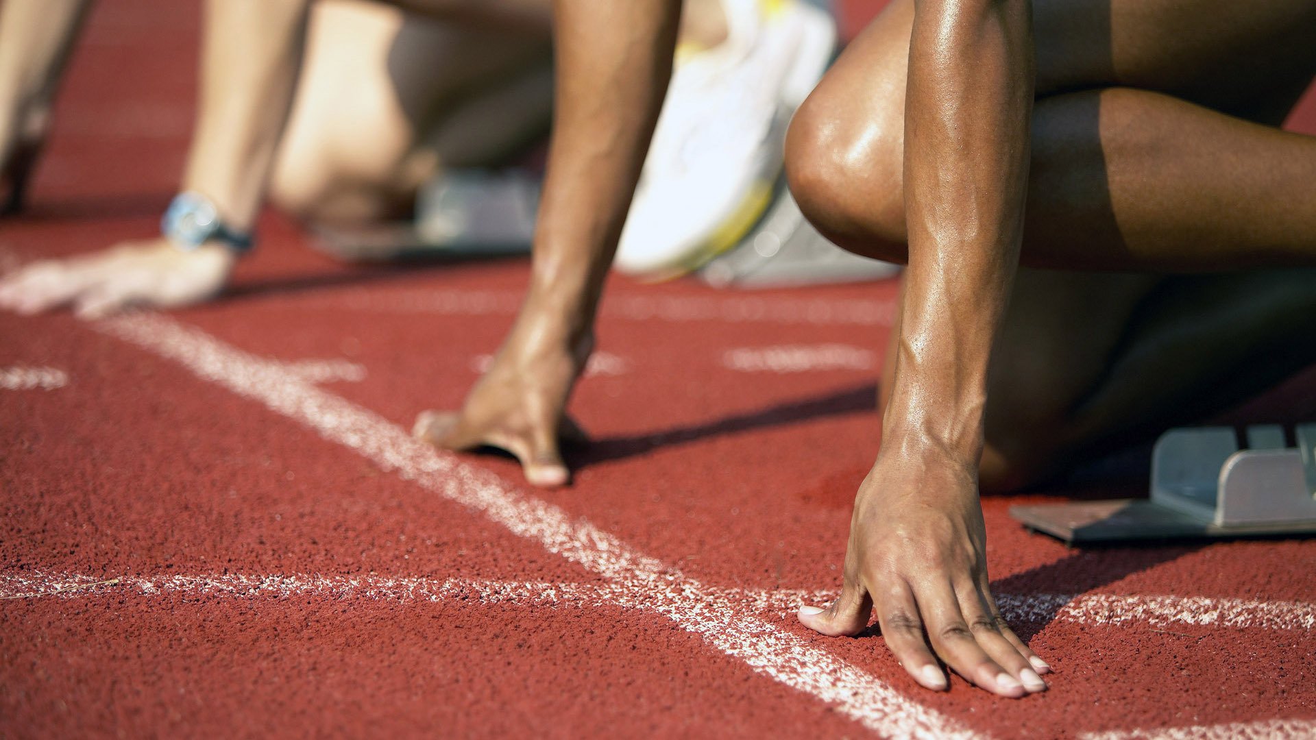 体育科技创新：回顾那些改变训练和比赛的黑科技，体育类科技创新